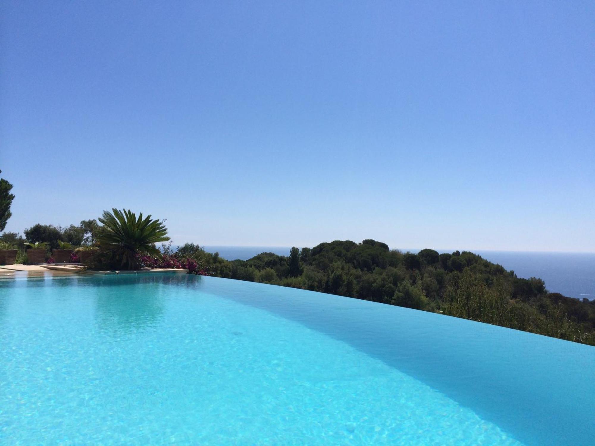 Le Clos Des Iles Vallauris Exterior photo